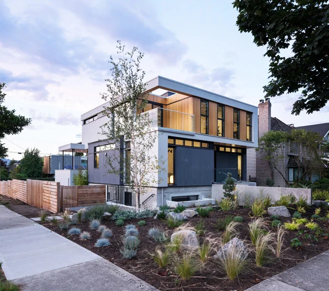 Home with optimal window placement